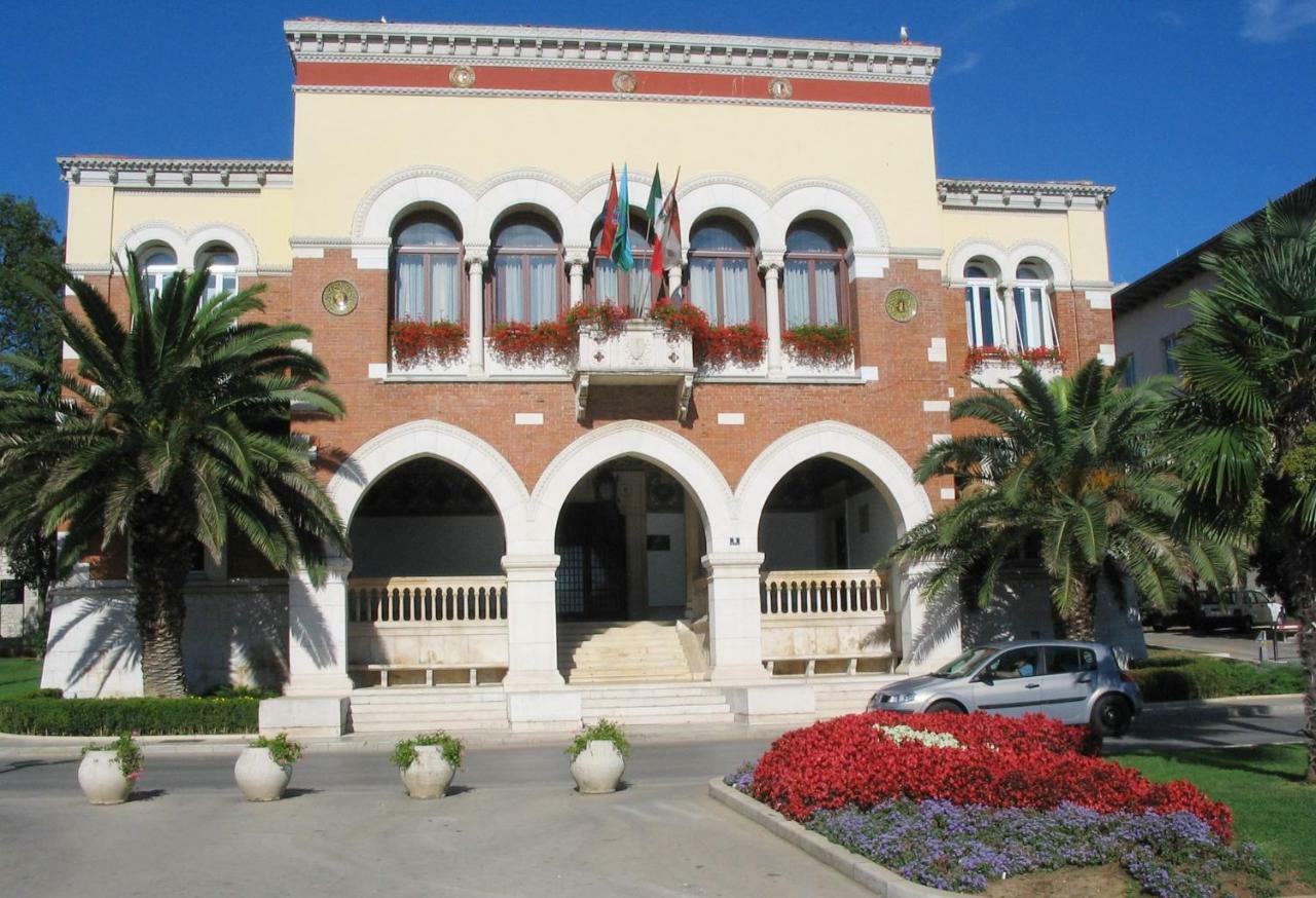 Apartment Markovski Porec Luaran gambar